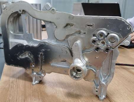 可钎焊压铸铝合金液冷板-热导率180+W/(m·K)-隧道炉钎焊工艺-数据中心散热解决方案