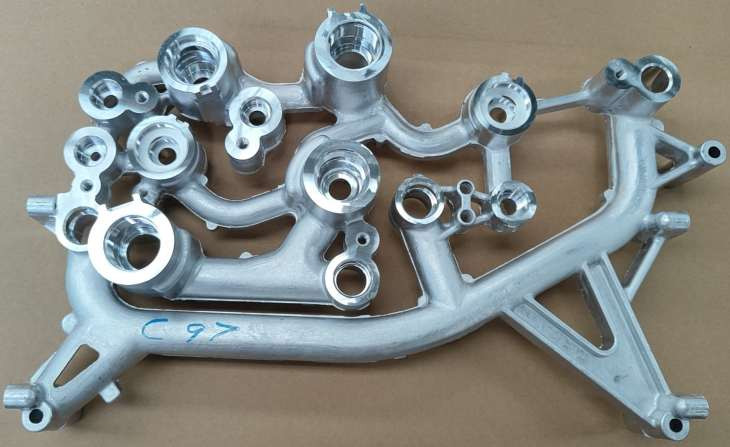 可钎焊压铸铝合金液冷板-热导率180+W/(m·K)-隧道炉钎焊工艺-数据中心散热解决方案