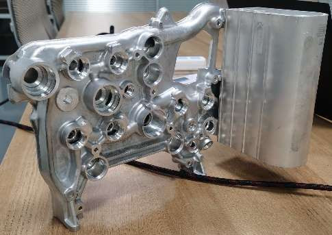 可钎焊压铸铝合金液冷板-热导率180+W/(m·K)-隧道炉钎焊工艺-数据中心散热解决方案