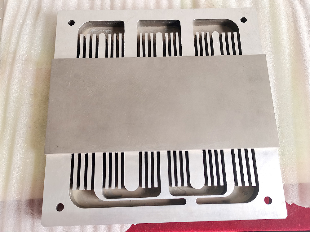 水冷板和微通道水冷头产品介绍