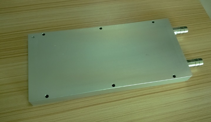 新能源汽车水冷板_储能液冷系统_IGBT散热器_数据中心液冷方案